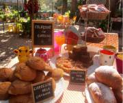 hotel_al_cacciatore_di_sogni_colazione_in_giardino