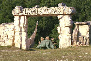 Ingresso del Parco Dinosauri Le pietre del Drago