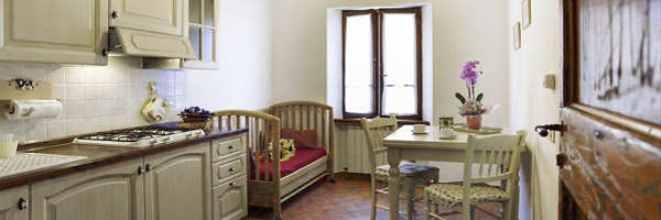 Casale degli Olmi, family agriturismo con appartamenti e piscina, dog friendly a Umbertide (Perugia)